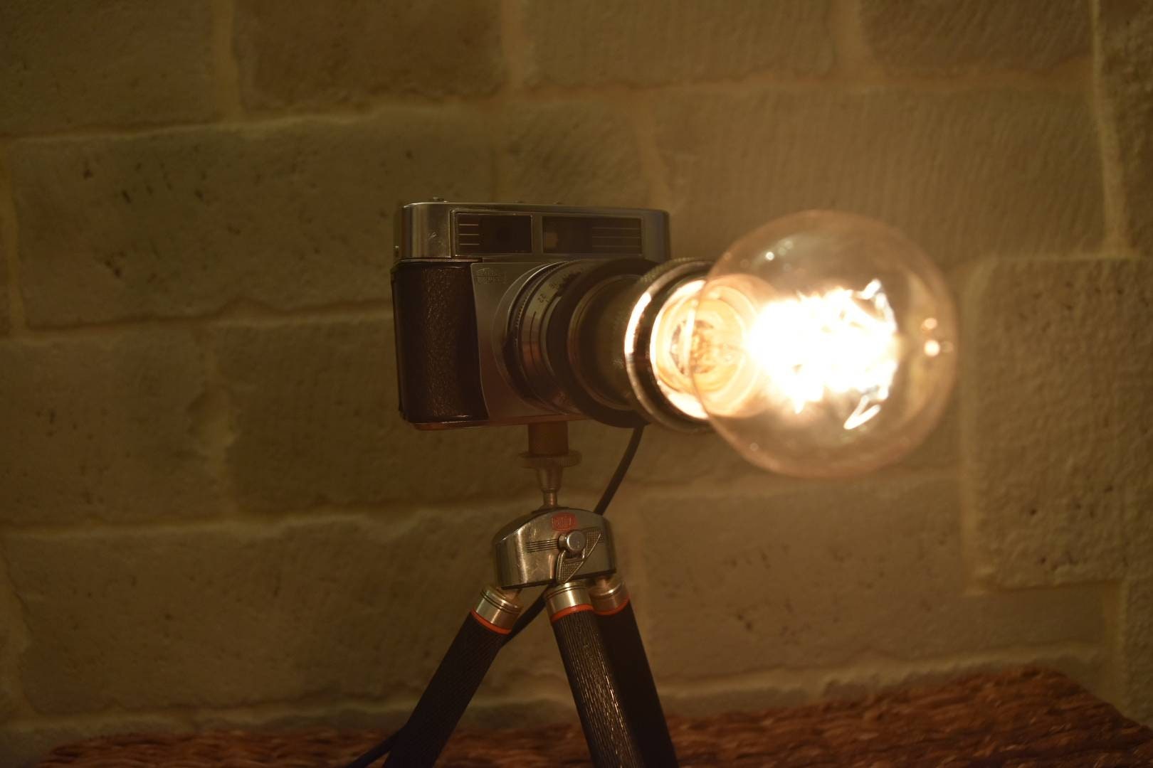 Lampe appareil photo Contessa Lke trépied télescopique Etsy