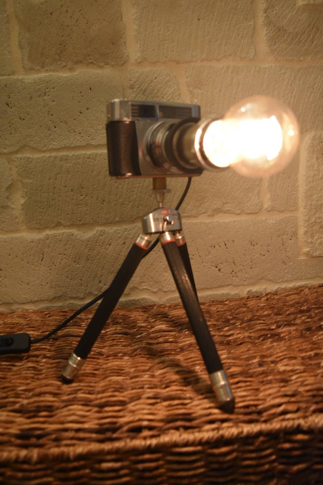 Lampe appareil photo Contessa Lke trépied télescopique