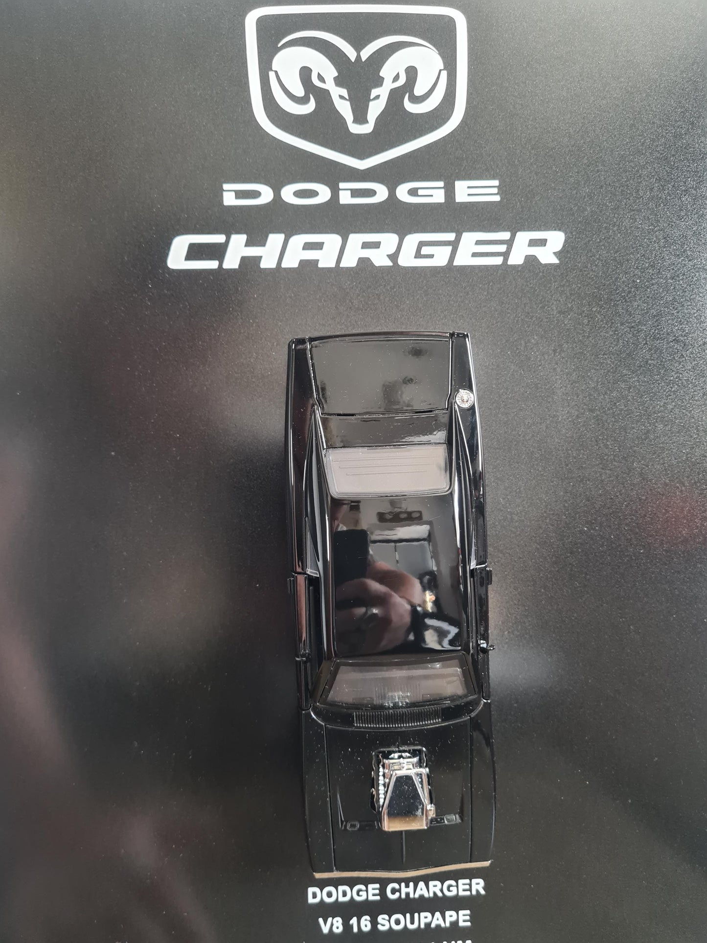 plaque metal murale dodge charger