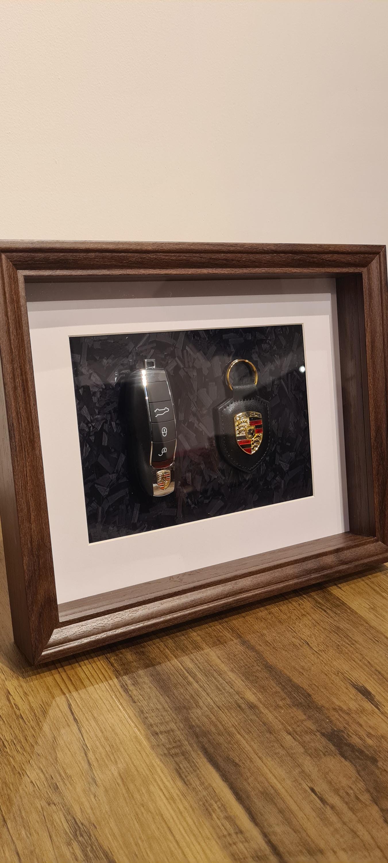 Porsche 911 key frame