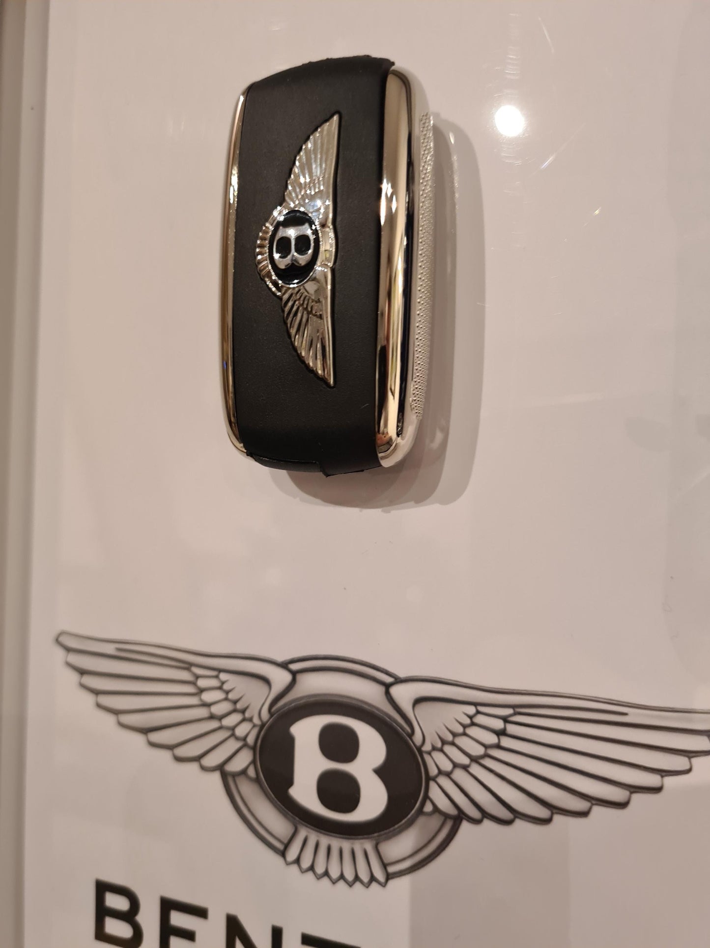 cadre clé bentley