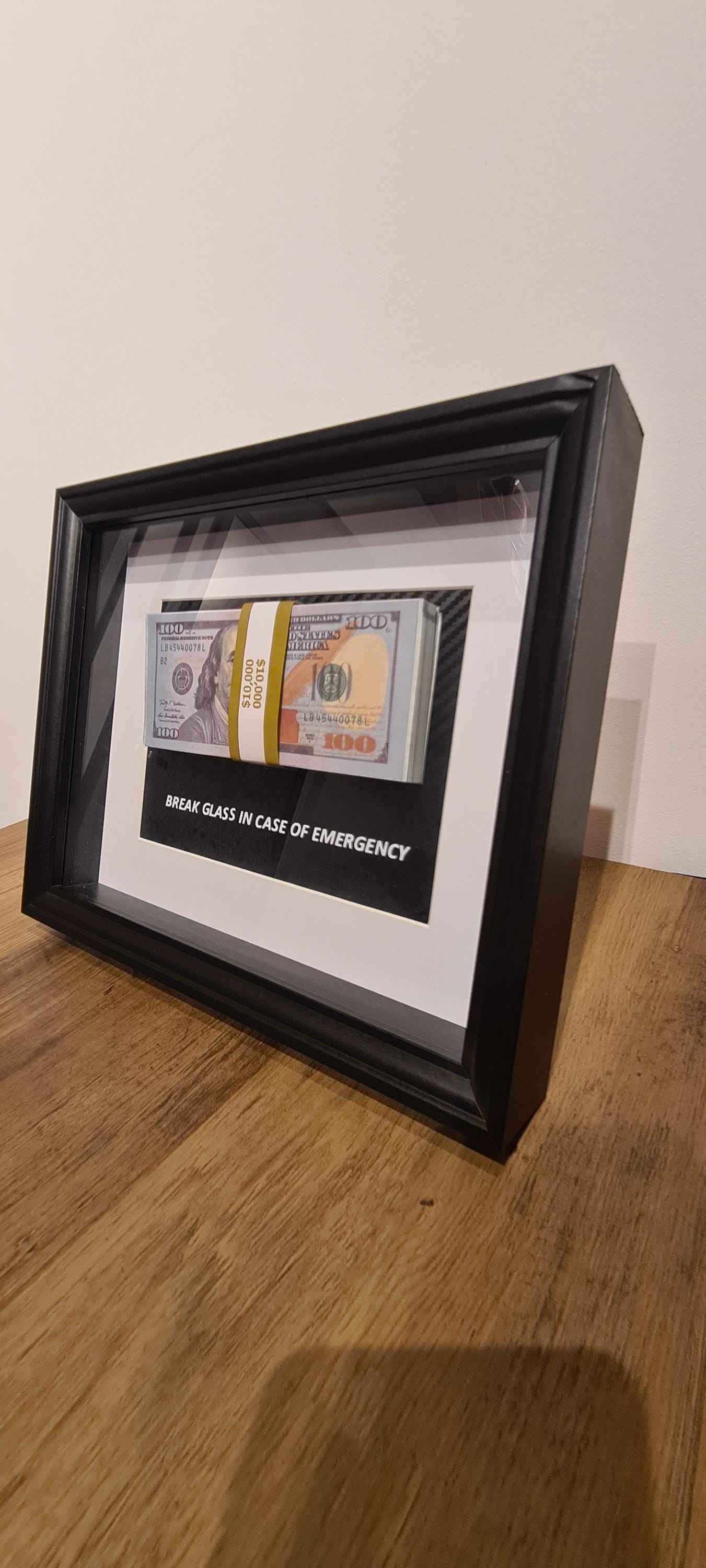 Rahmen für den Notfall Dollar