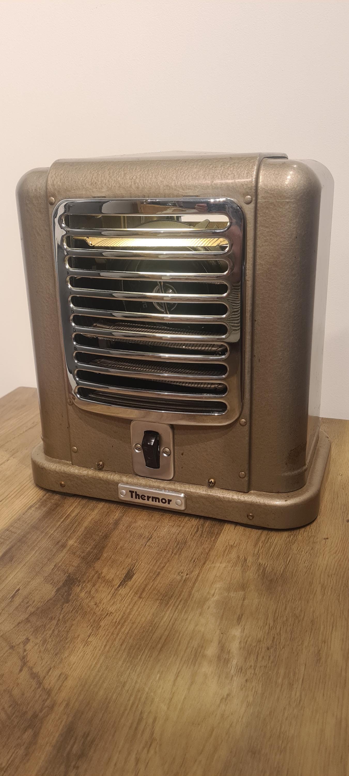 enceinte bluetooth 5.0 vintage dans ancien radiateur thermor