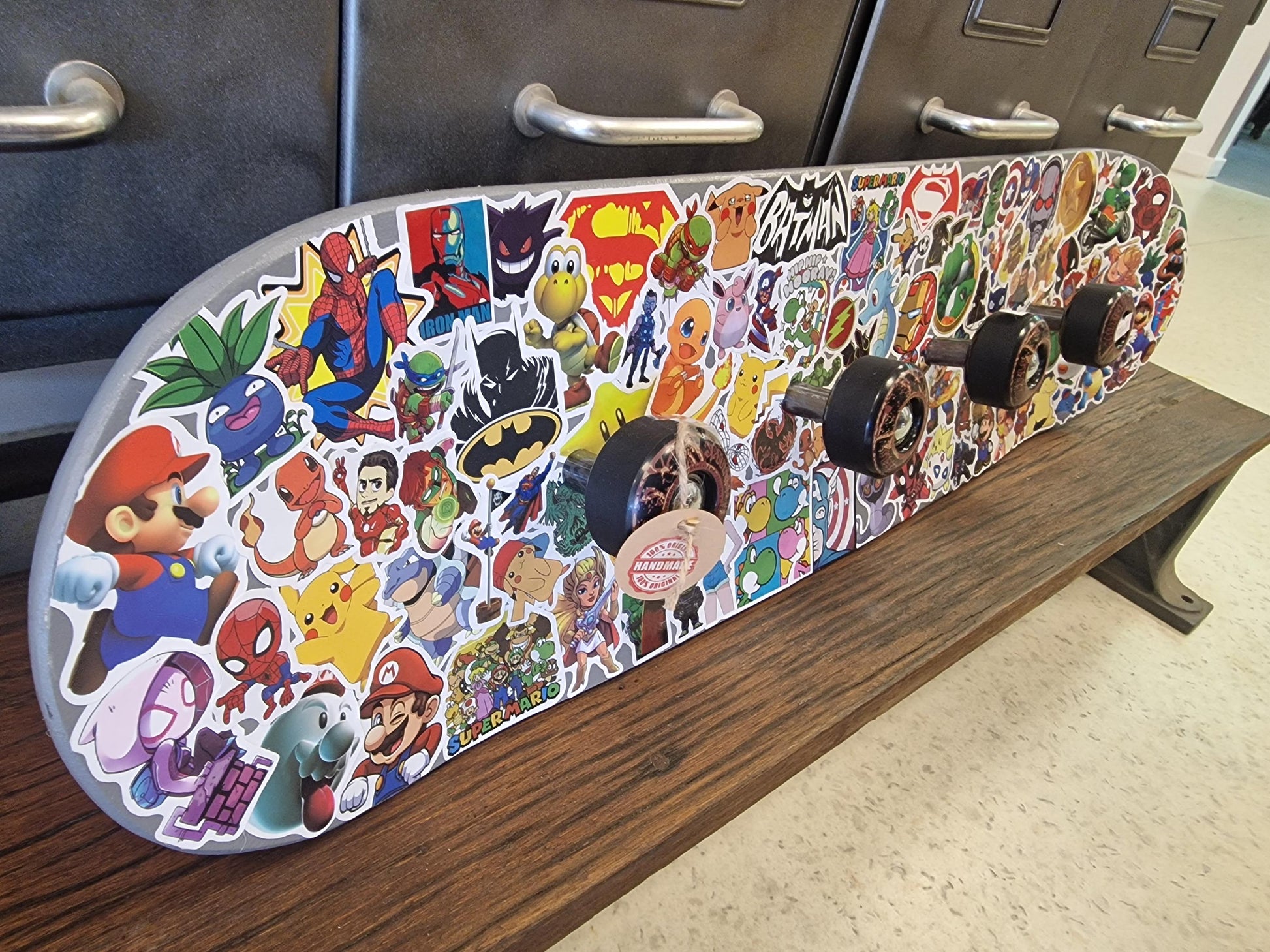 skateboard porte manteau pop art Etsy