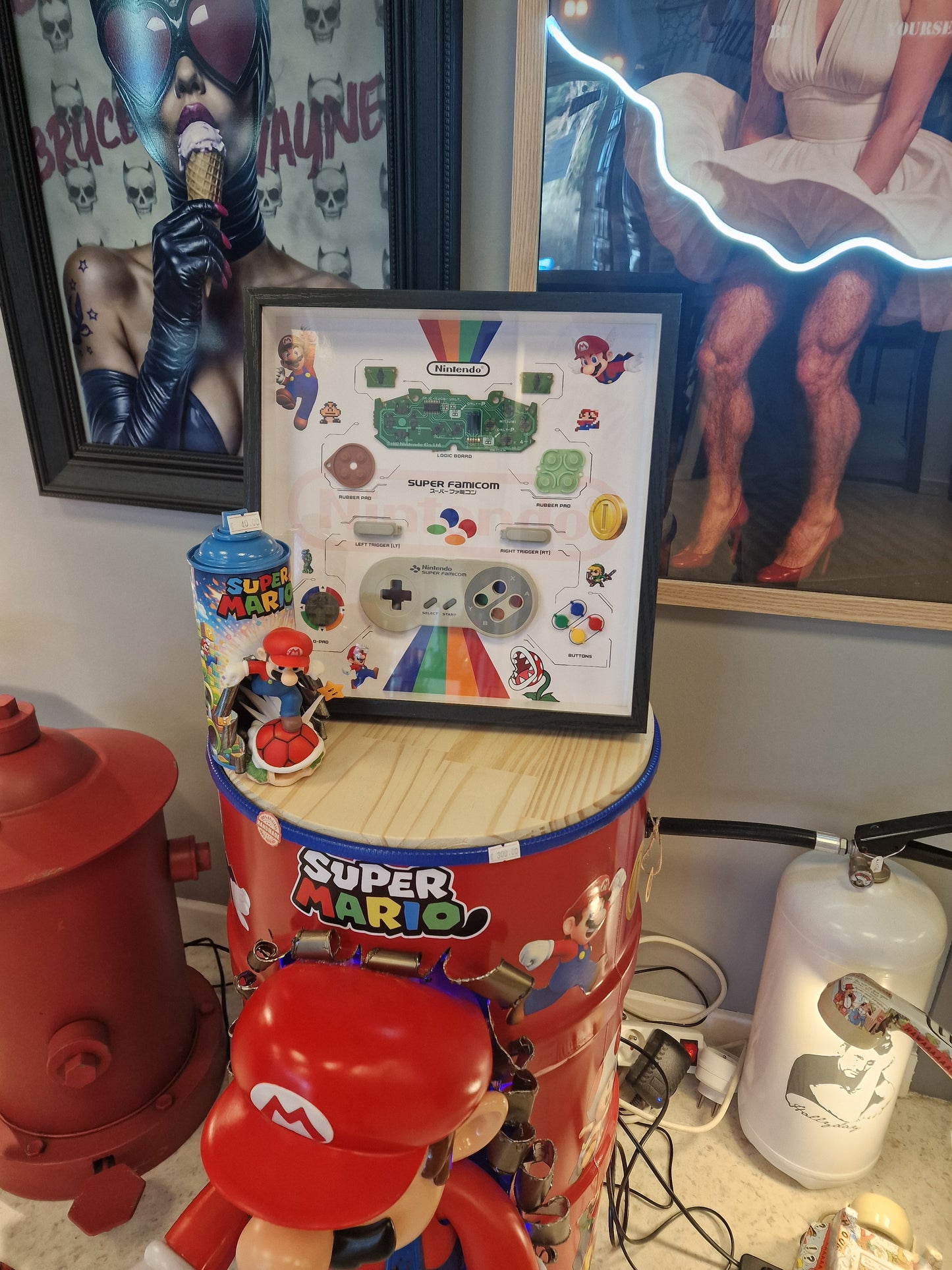 Cadre Super Nintendo – Manette Super Famicom démontée | Décoration Gaming Rétro