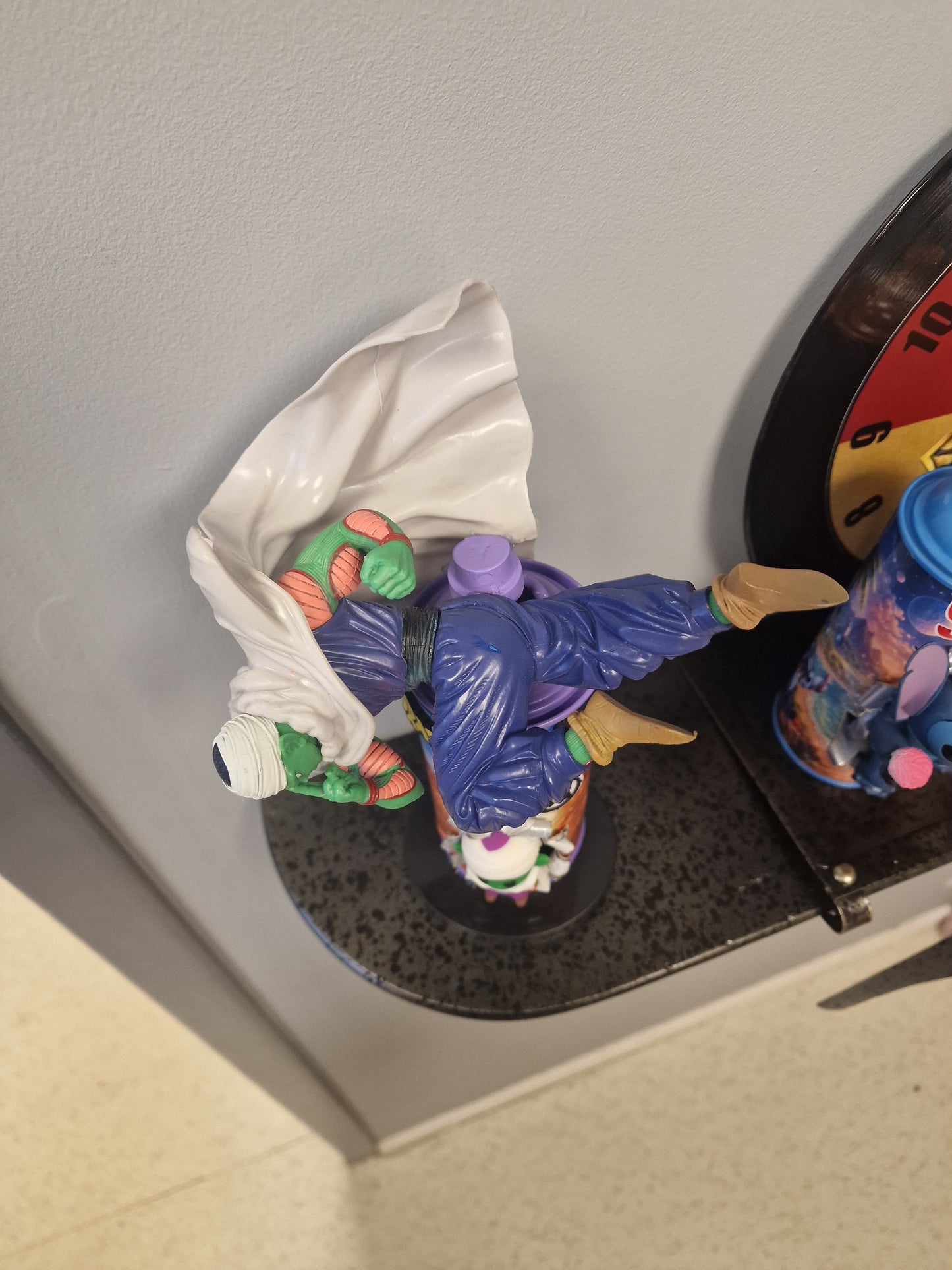 Bombe de peinture custom dragon ball z – Figurine little picolo pop culture artisanale