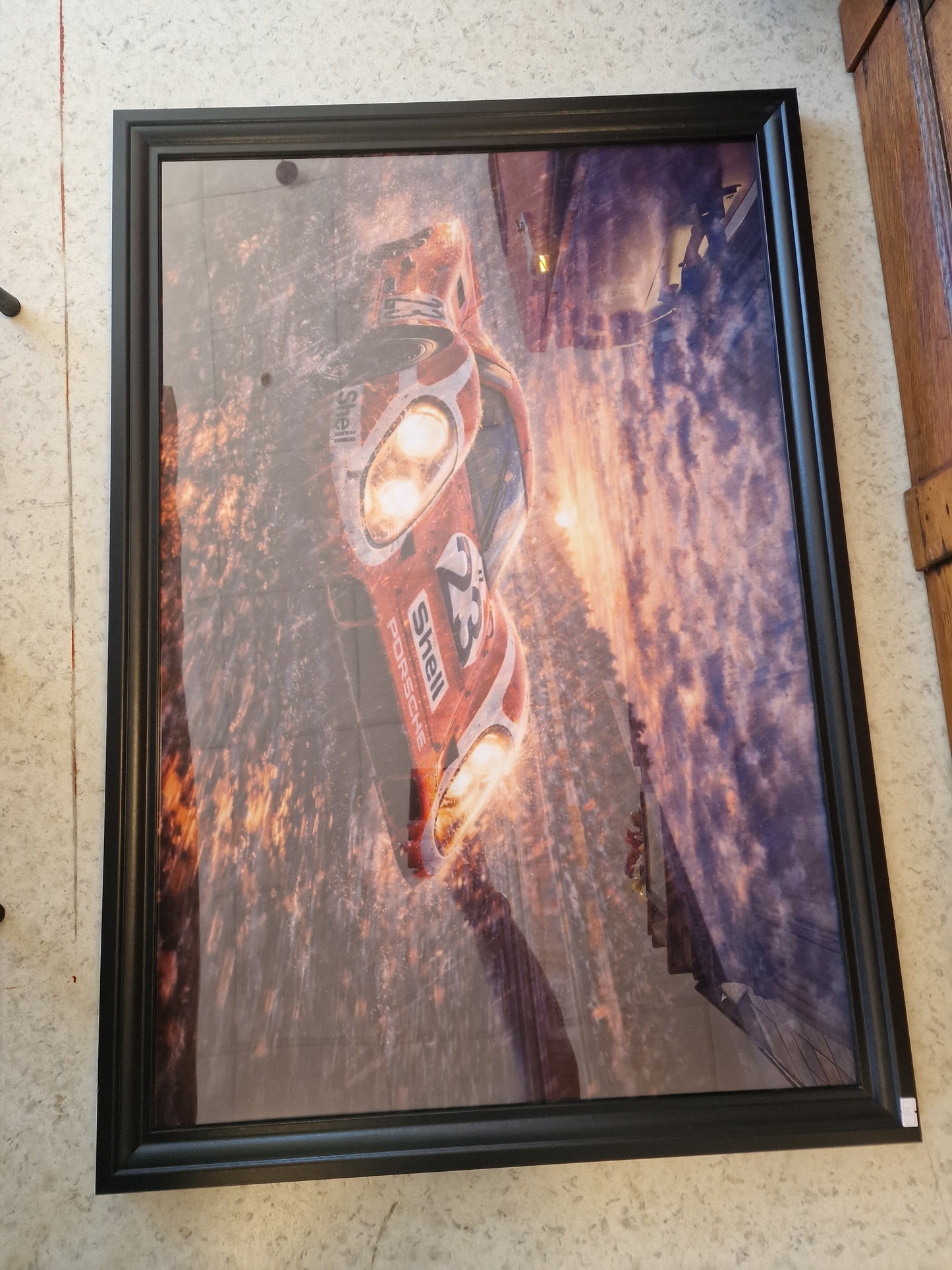 Cadre Porsche 917 Le Mans 60x90 cm – Grande affiche voiture encadrée – Décoration murale automobile vintage – Tableau garage luxe