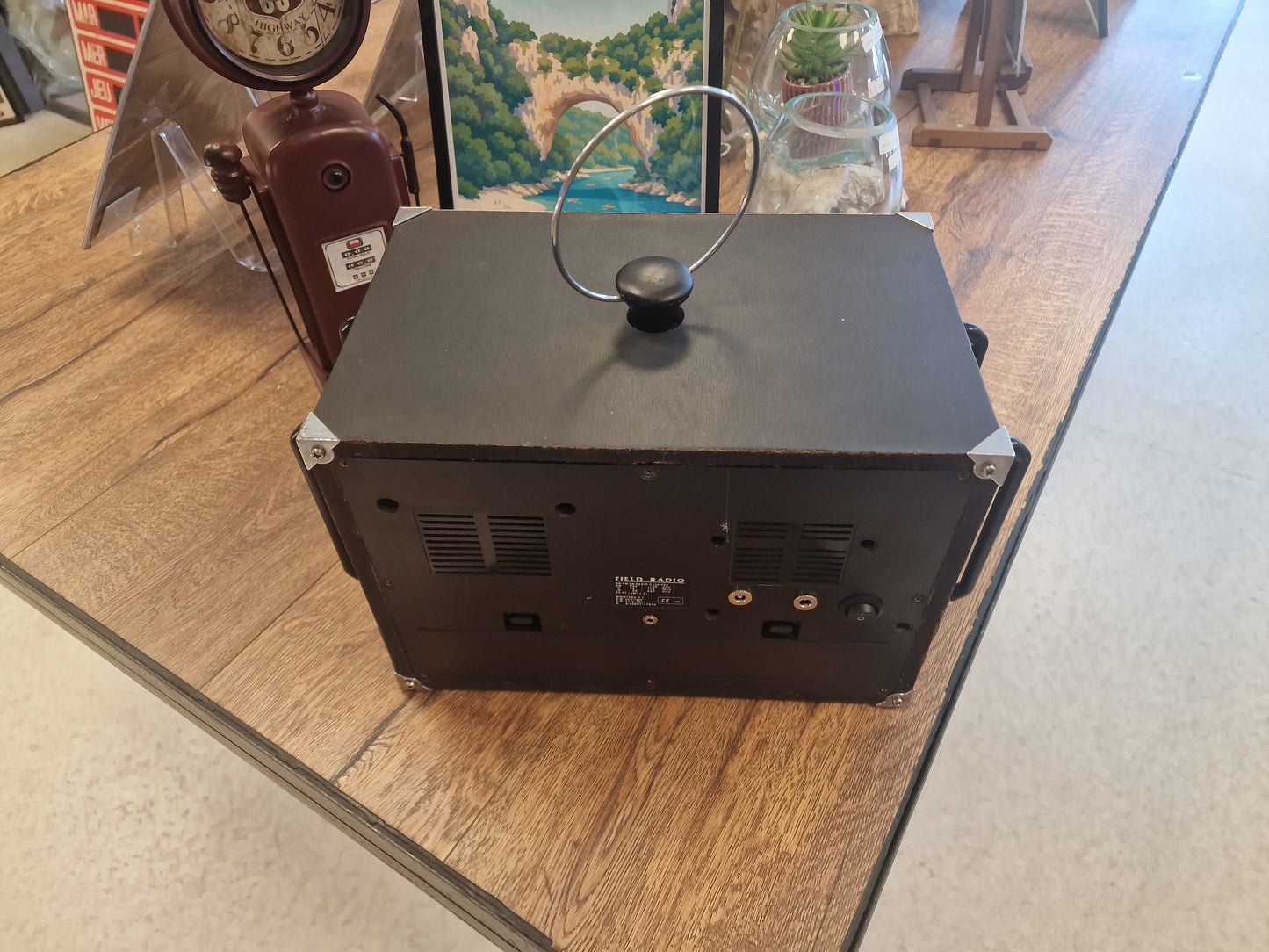 Radio Spirit of St. Louis vintage convertie en enceinte Bluetooth rechargeable – Double système indépendant – Pièce unique