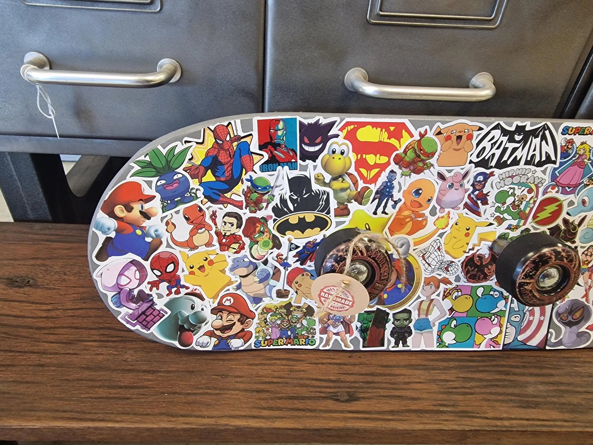 skateboard porte manteau pop art Etsy