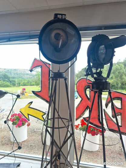 Lampe projecteur INDUSTRIEL de mirador de prison Vintagedison