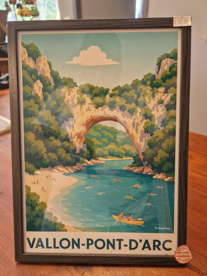 Affiche rétro Ardèche vallon-pont-d'arc Vintagedison