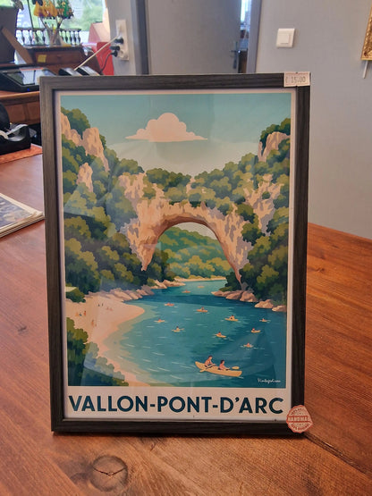 Affiche rétro Ardèche vallon-pont-d'arc Vintagedison