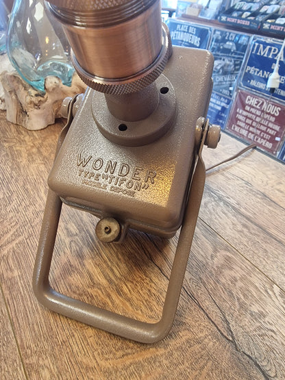 Ancienne lampe SNCF Wonder transformée en lampe déco – Création industrielle vintage 2 VINTAGEDISON