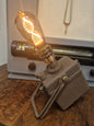 Ancienne lampe SNCF Wonder transformée en lampe déco – Création industrielle vintage VINTAGEDISON