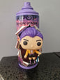 Bombe de peinture custom  – Figurine  rumi Kpop demon hunter pop culture artisanale