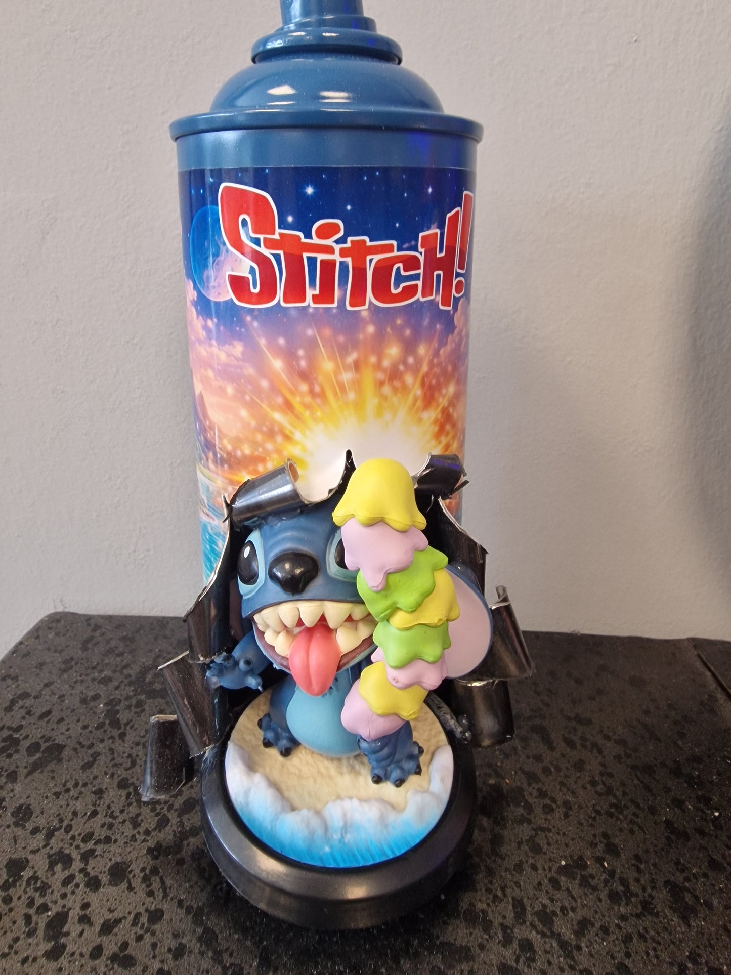 Bombe de peinture custom lilo et stitch ice cream – Figurine stitch pop culture artisanale