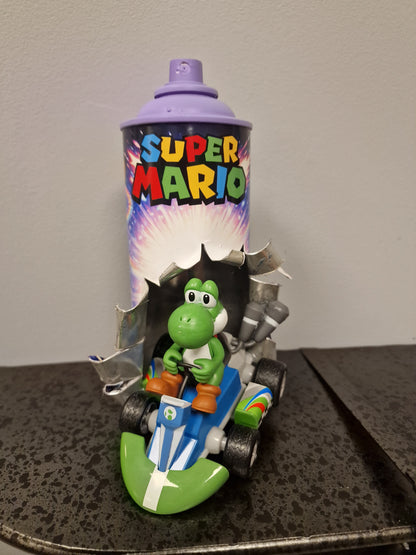 Bombe de peinture custom nintendo   – Figurine yoshi pop culture artisanale