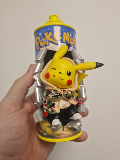 Bombe de peinture custom pokemon – Figurine pikachu pop culture artisanale