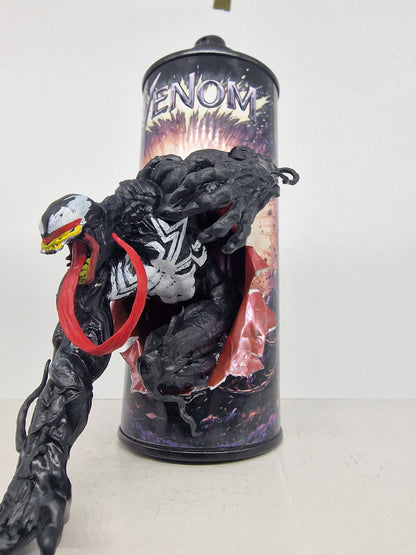 Bombe de peinture custom marvel – Figurine venom pop culture artisanale