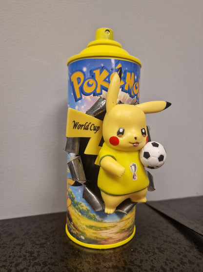 Bombe de peinture custom pokemon – Figurine pikachu  football pop culture artisanale