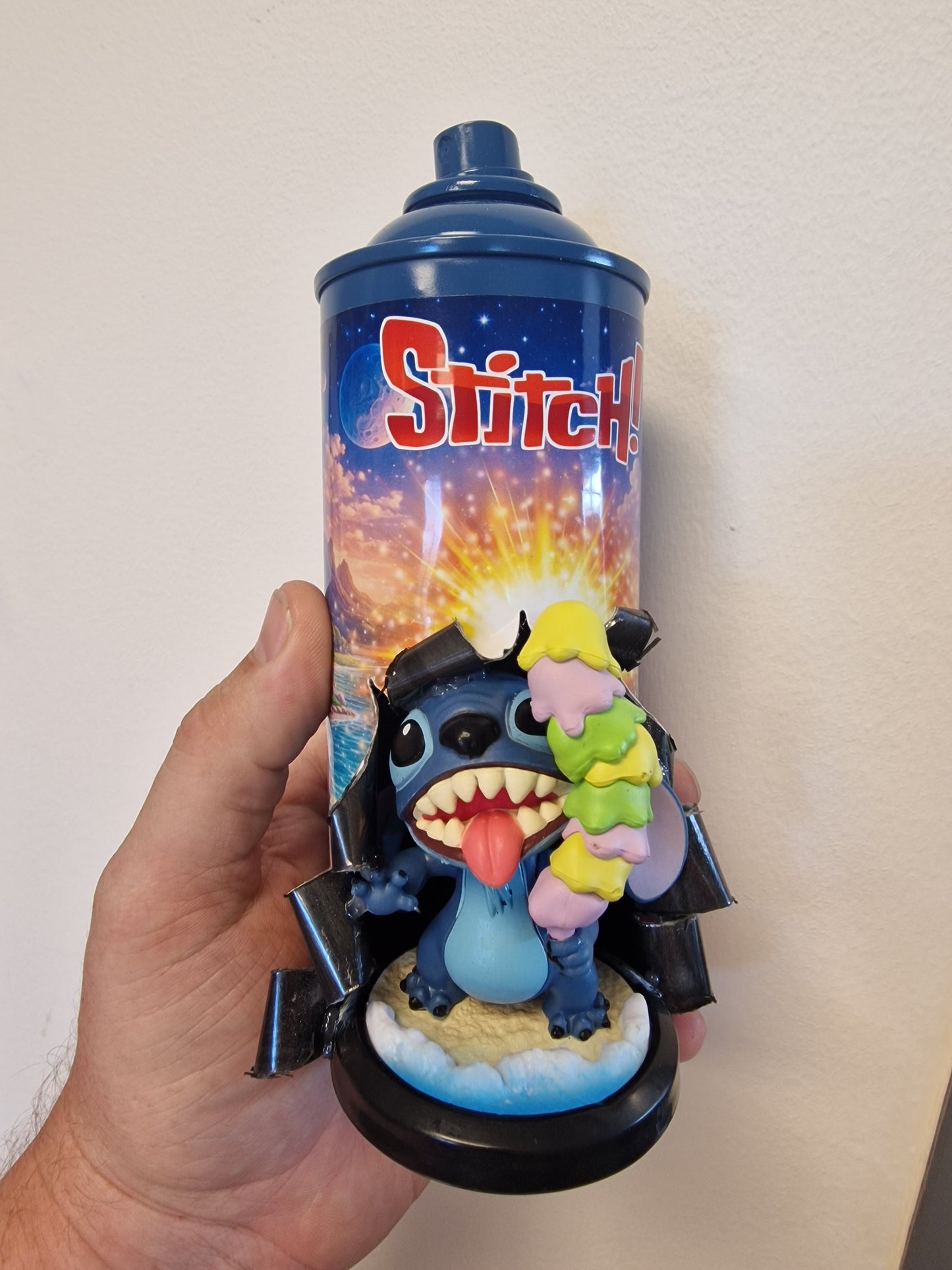 Bombe de peinture custom lilo et stitch ice cream – Figurine stitch pop culture artisanale