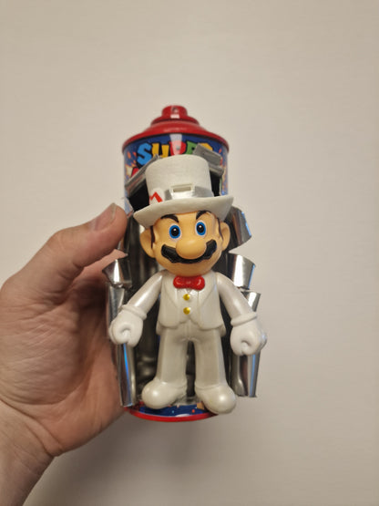 Bombe de peinture custom nintendo  – Figurine mario costume pop culture artisanale