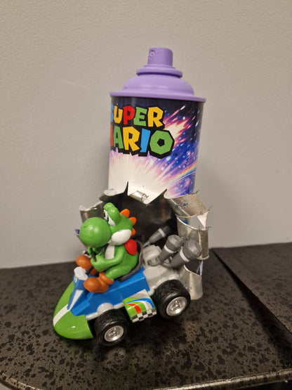 Bombe de peinture custom nintendo   – Figurine yoshi pop culture artisanale