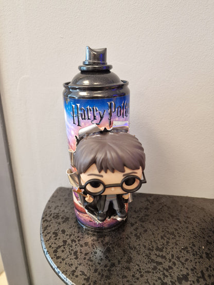 Bombe de peinture Harry Potter Customisée – Décoration Geek & Pop Art 3D avec Figurine | Pièce Artisanale Unique