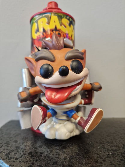 Bombe de peinture custom crash bandicoot