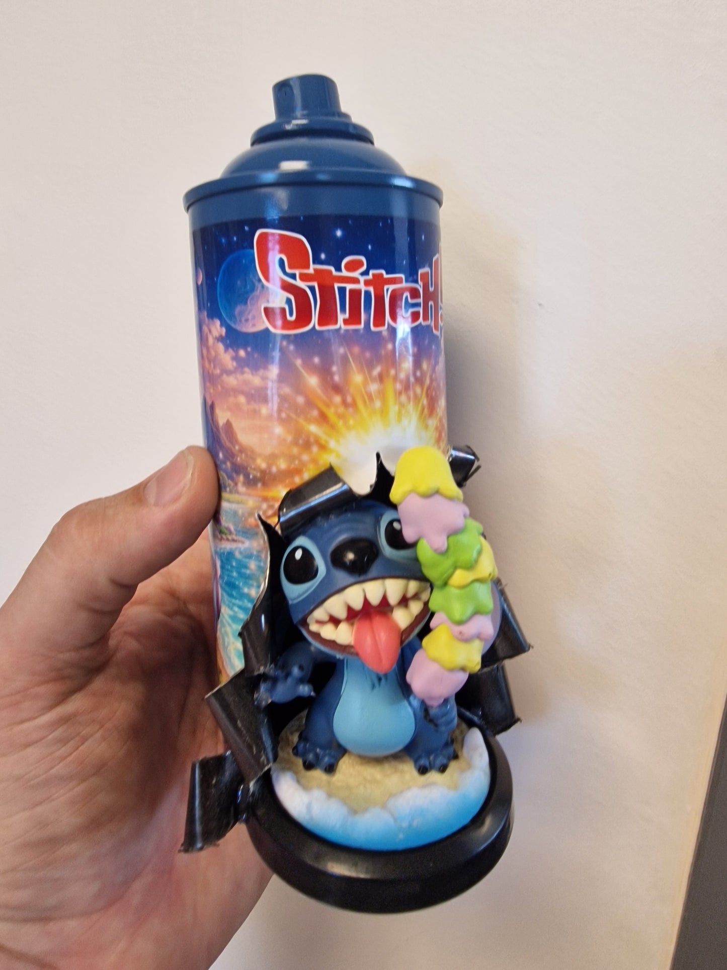 Bombe de peinture custom lilo et stitch ice cream – Figurine stitch pop culture artisanale