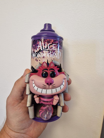 Bombe de peinture Alice au Pays des Merveilles – Chat du Cheshire – Décoration Disney customisée