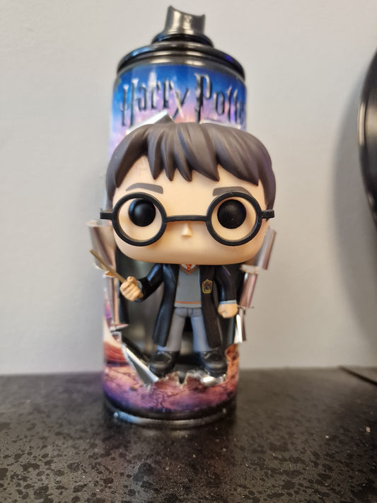 Bombe de peinture Harry Potter Customisée – Décoration Geek & Pop Art 3D avec Figurine | Pièce Artisanale Unique