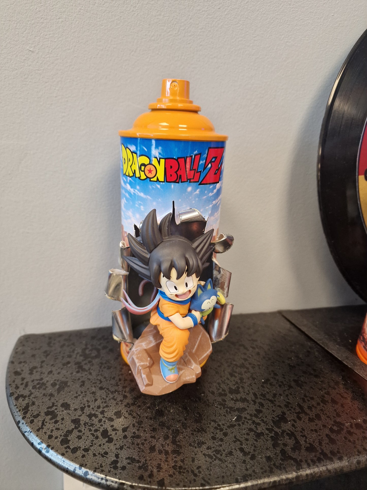 Bombe de peinture custom dragon ball z – Figurine little sangoku 2 pop culture artisanale
