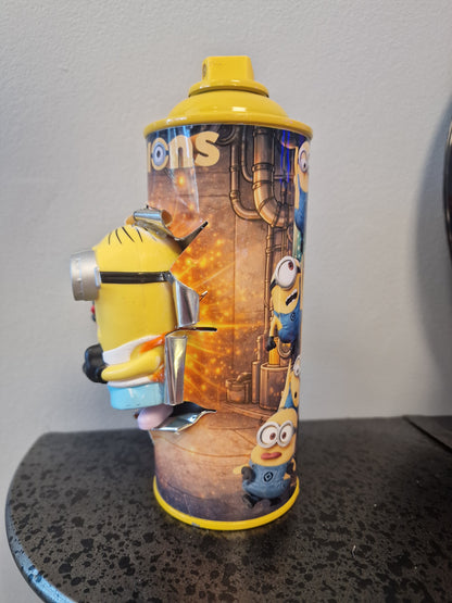 Bombe de peinture custom minions– Figurine des minions enfant pop culture artisanale