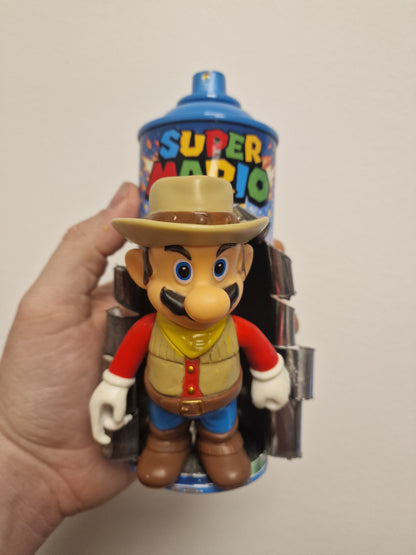 Bombe de peinture custom nintendo  – Figurine mario cowboy   pop culture artisanale