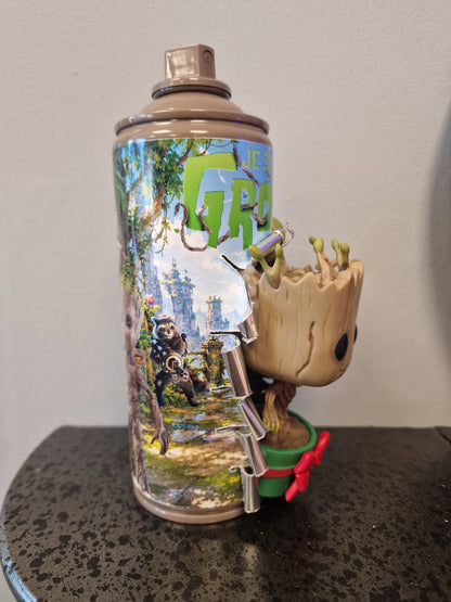 Bombe de peinture custom Groot – Décoration 3D Gardiens de la Galaxie – Art urbain Pop Culture – Pièce artisanale originale