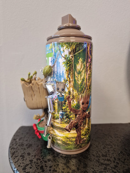 Bombe de peinture custom Groot – Décoration 3D Gardiens de la Galaxie – Art urbain Pop Culture – Pièce artisanale originale