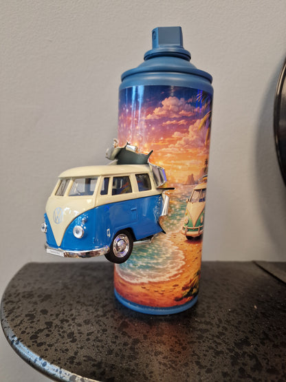 Bombe de peinture custom Volkswagen – Figurine combi pop culture artisanale