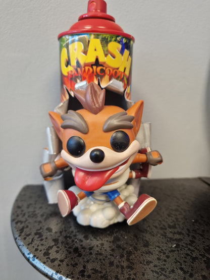 Bombe de peinture custom crash bandicoot