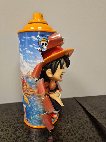 Bombe de peinture custom luffy – Figurine one piece pop culture artisanale