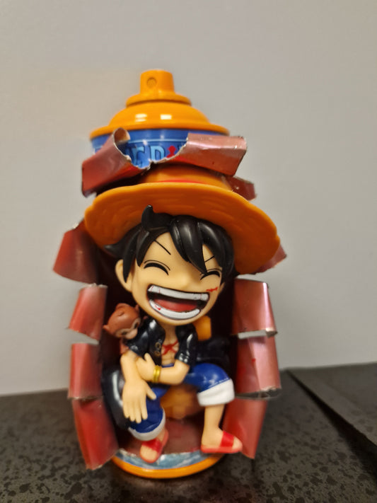 Bombe de peinture custom luffy – Figurine one piece pop culture artisanale
