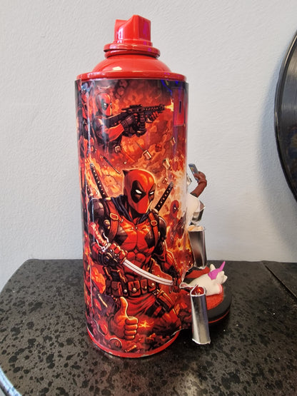 Bombe de peinture custom marvel – Figurine pop deadpool pop licorne culture artisanale