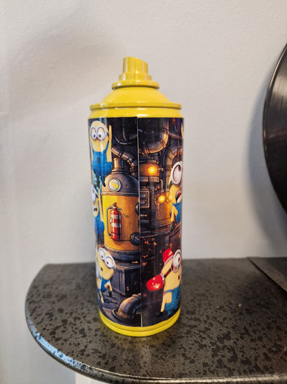 Bombe de peinture custom minions– Figurine des minions tong pop culture artisanale