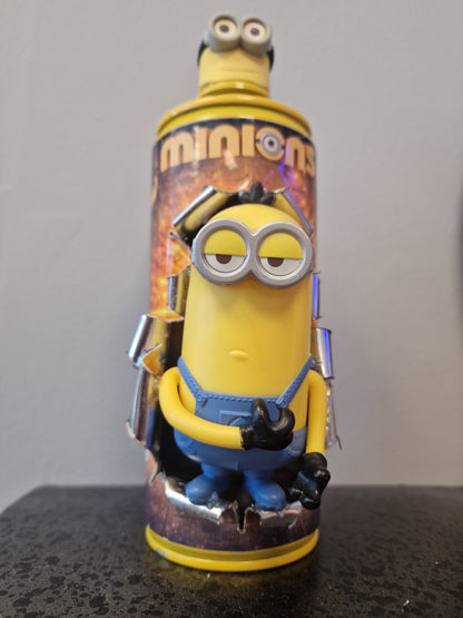 Bombe de peinture custom minions– Figurine des minions 3 pop culture artisanale