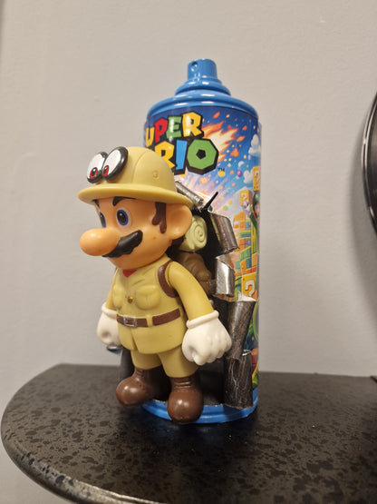 Bombe de peinture custom nintendo  – Figurine mario safari  pop culture artisanale