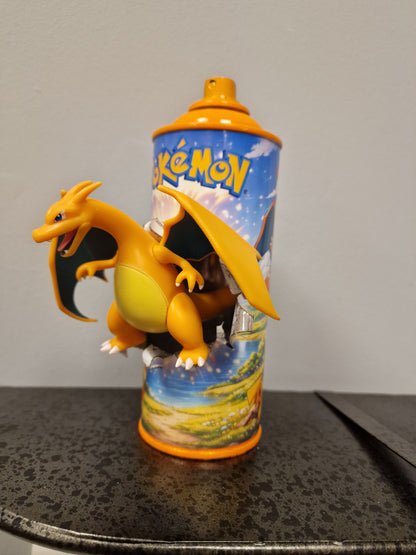 Bombe de peinture custom pokemon – Figurine dracofeu pop culture artisanale