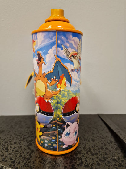 Bombe de peinture custom pokemon – Figurine dracofeu pop culture artisanale
