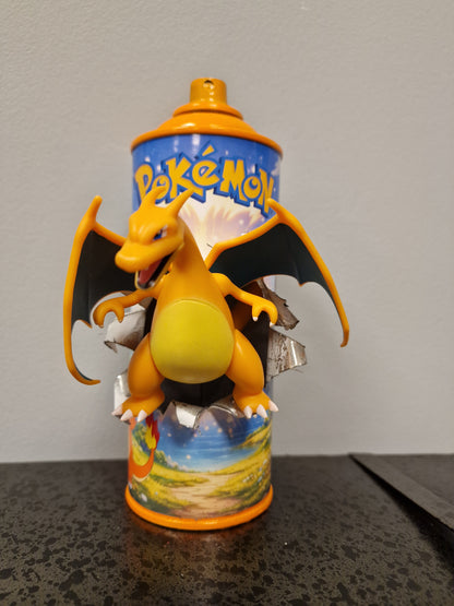 Bombe de peinture custom pokemon – Figurine dracofeu pop culture artisanale