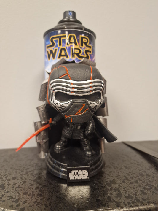 Bombe de peinture custom star wars – Figurine kylo ren pop culture artisanale