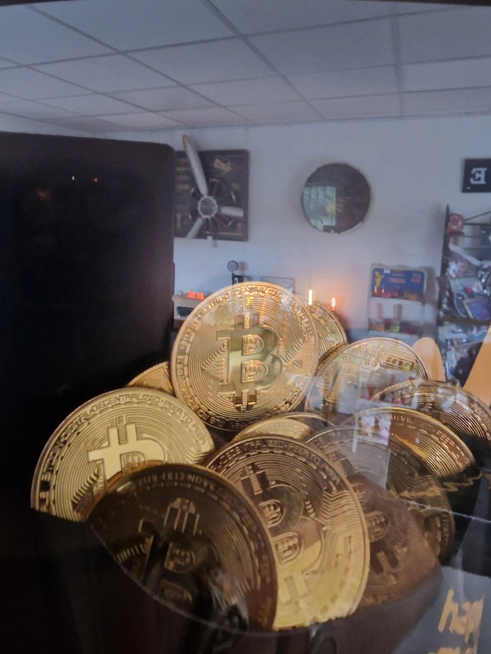 Cadre artistique “Happy Bitcoin” –edition limité Vintagedison